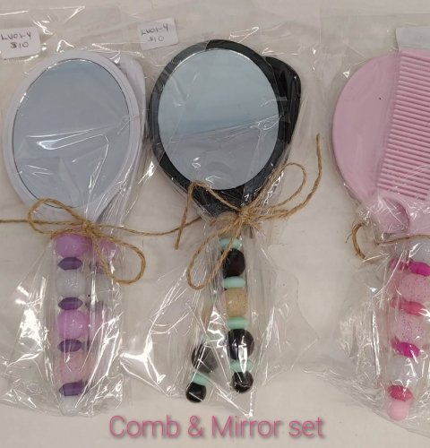 Carousel post from niftygiftynorfolk.