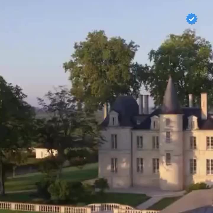 Video post from clubdvin.