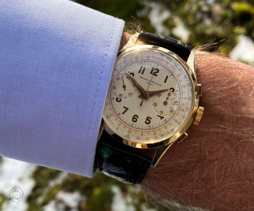 Carousel post from schoenesammleruhren.