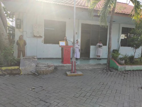 PostPhoto