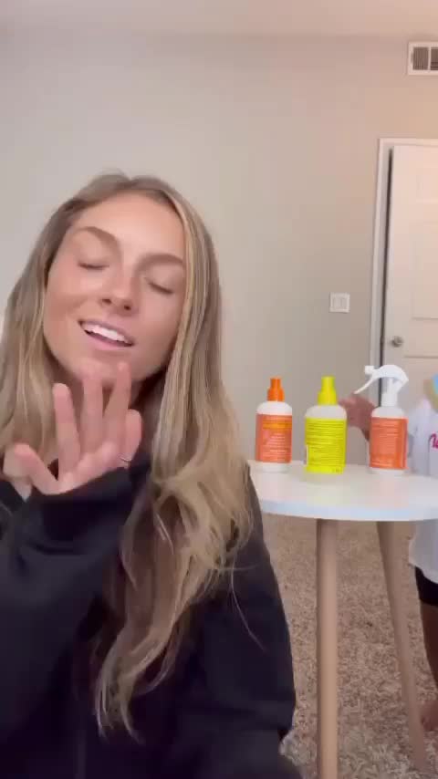 Video post from mixedchickshair.