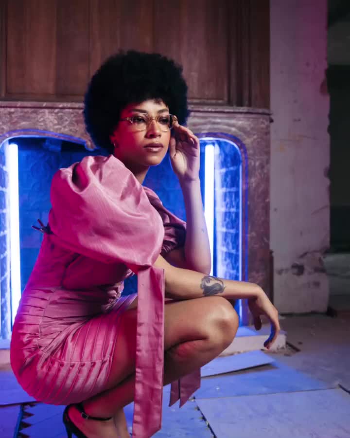 Video post from odettelunettes.