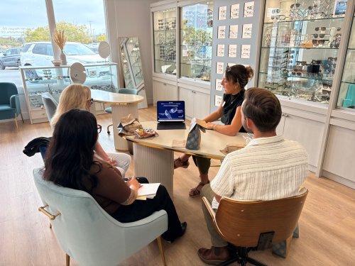 Carousel post from beyondvisioncenter.