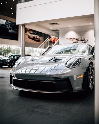 Carousel post from porschewarrington.