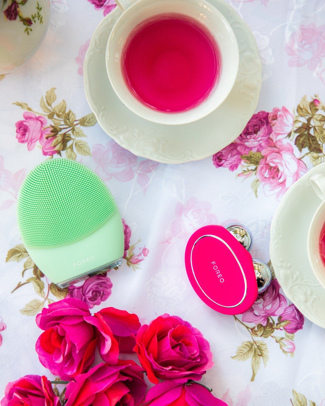 FOREO LUNA™ 4 body | Массажная щетка для тела с T-Sonic™