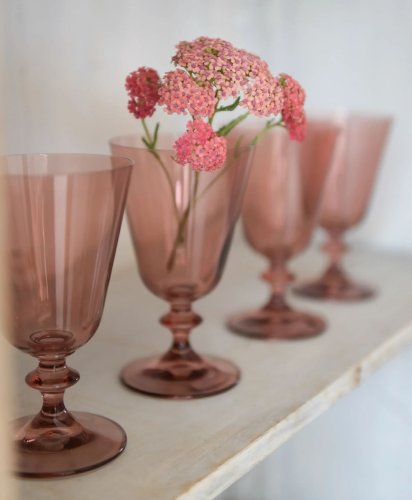 Carousel post from gildandco.