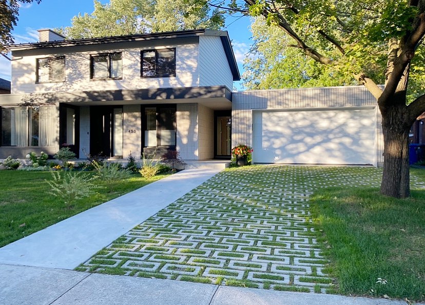 Photo post from techobloc.