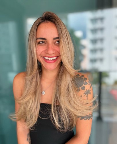 Carousel post from trindadehairstylist.