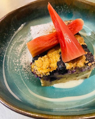 Carousel post from miditreizepontarlier.