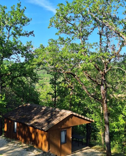 Carousel post from glampings.