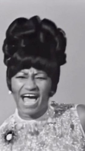 Video post from mixedchickshair.