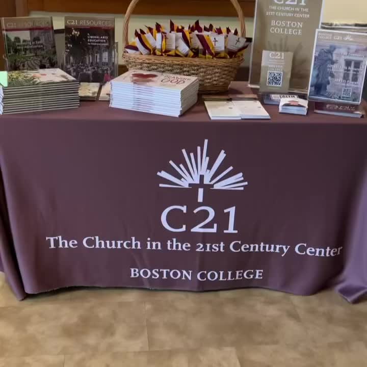 Carousel post from c21center.
