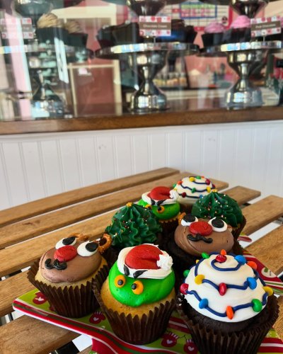 Photo post from smallcakestyler.