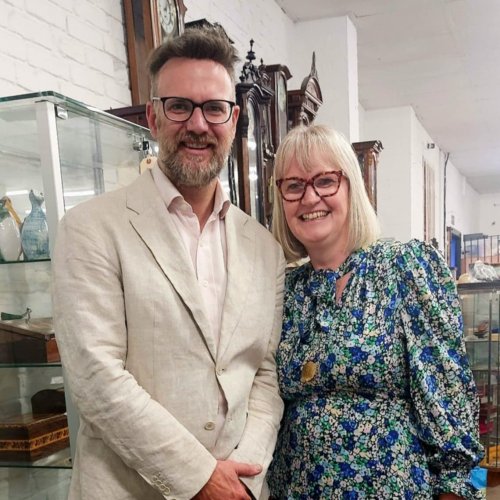 Carousel post from bramleynewspaper.