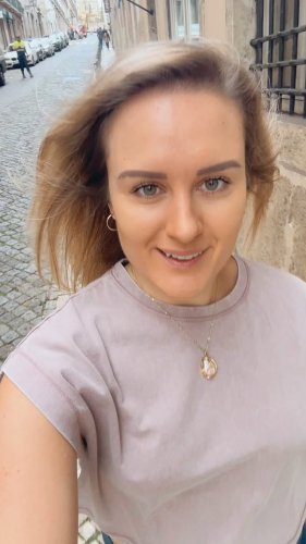 Video post from iamroseradford.