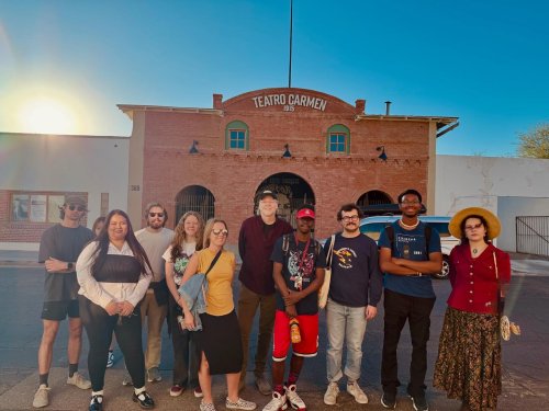 Carousel post from teatro_carmen.