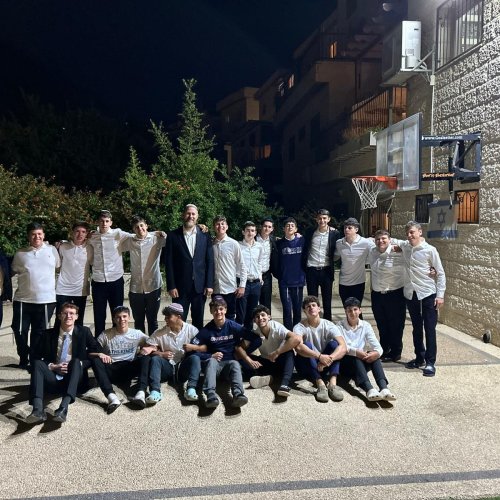 Carousel post from ncsykollel.