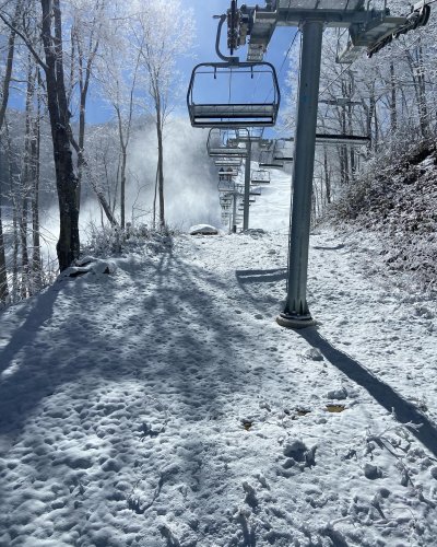 Carousel post from peshief95.