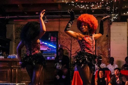 Carousel post from denfringe.