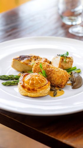 Video post from themoathouse.