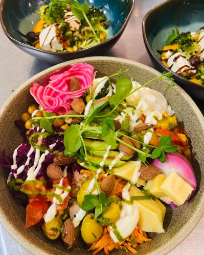 Photo post from miditreizepontarlier.