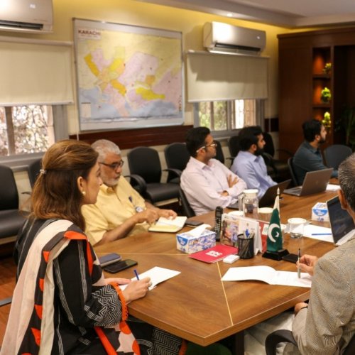 Carousel post from pakfightspolio.