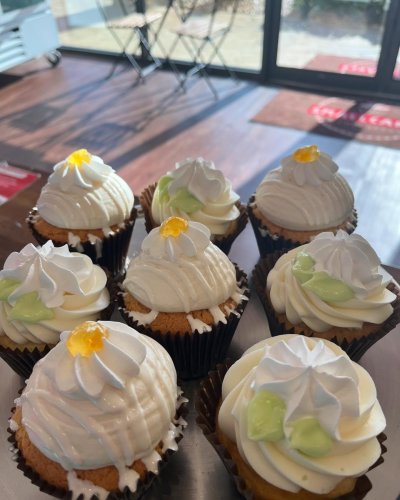 Photo post from smallcakestyler.