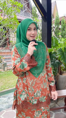PostPhoto