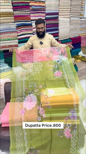 Video post from akbar_fabrics_.