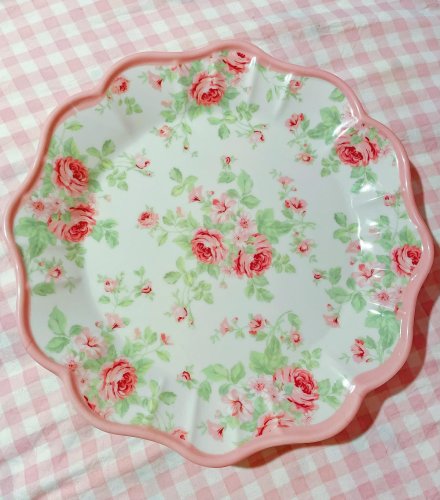 Carousel post from margaritabloom.