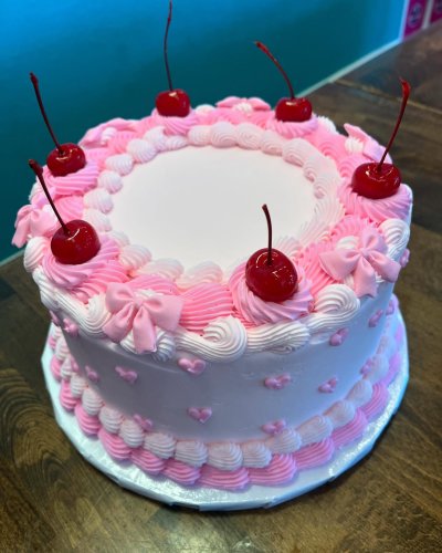 Photo post from smallcakestyler.
