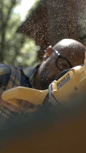 Video post from dewalttough.