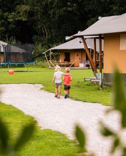 Carousel post from glampings.