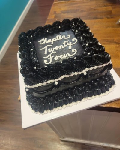 Photo post from smallcakestyler.