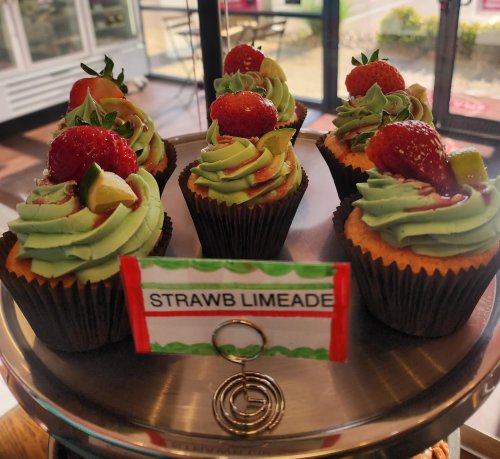 Photo post from smallcakestyler.
