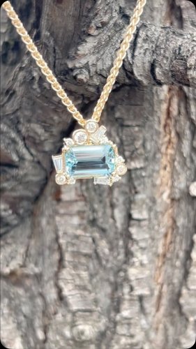 Video post from annelizabethjewelry.