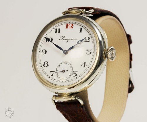 Carousel post from schoenesammleruhren.