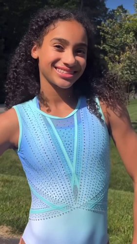 Video post from darcyleotards.