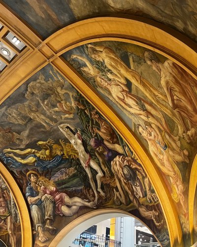 Carousel post from galeriaspacificoshopping.