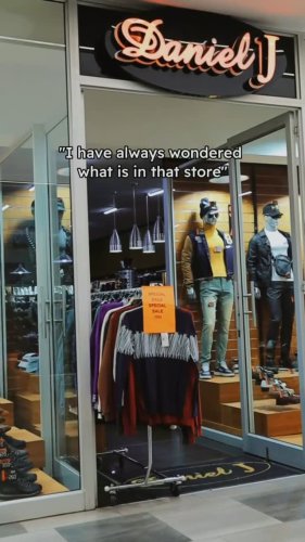 Video post from festival_mall.