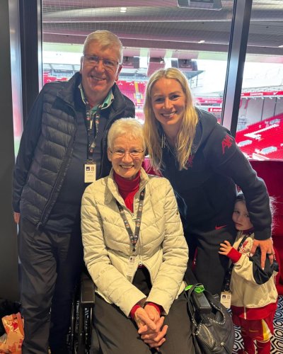 Carousel post from gembon23.