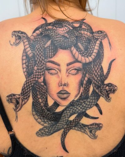 Photo post from lovetattoossandhurst.