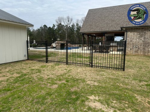 Carousel post from loosianafenceandpatios.