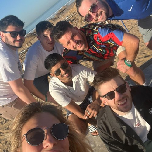 Carousel post from consortio_recruitment.