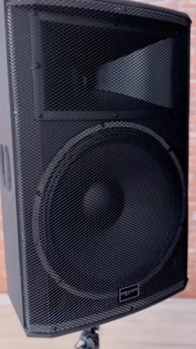 Video post from miyatamusic.