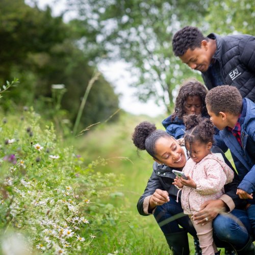 Carousel post from bramleynewspaper.