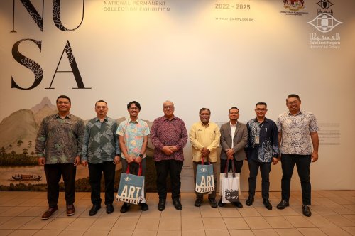 PostPhoto