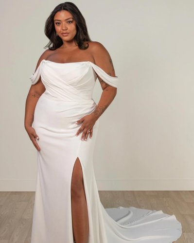 Photo post from thecurvybridenj.