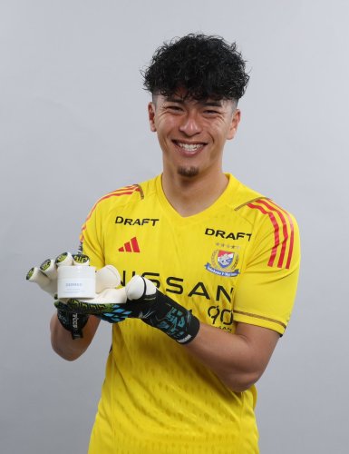 Photo post from @dermed_jp.