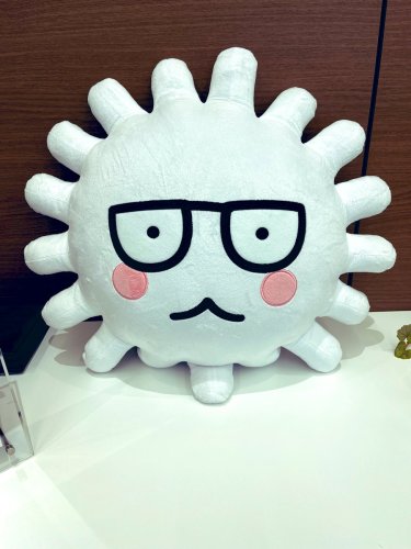 Carousel post from @dermed_jp.